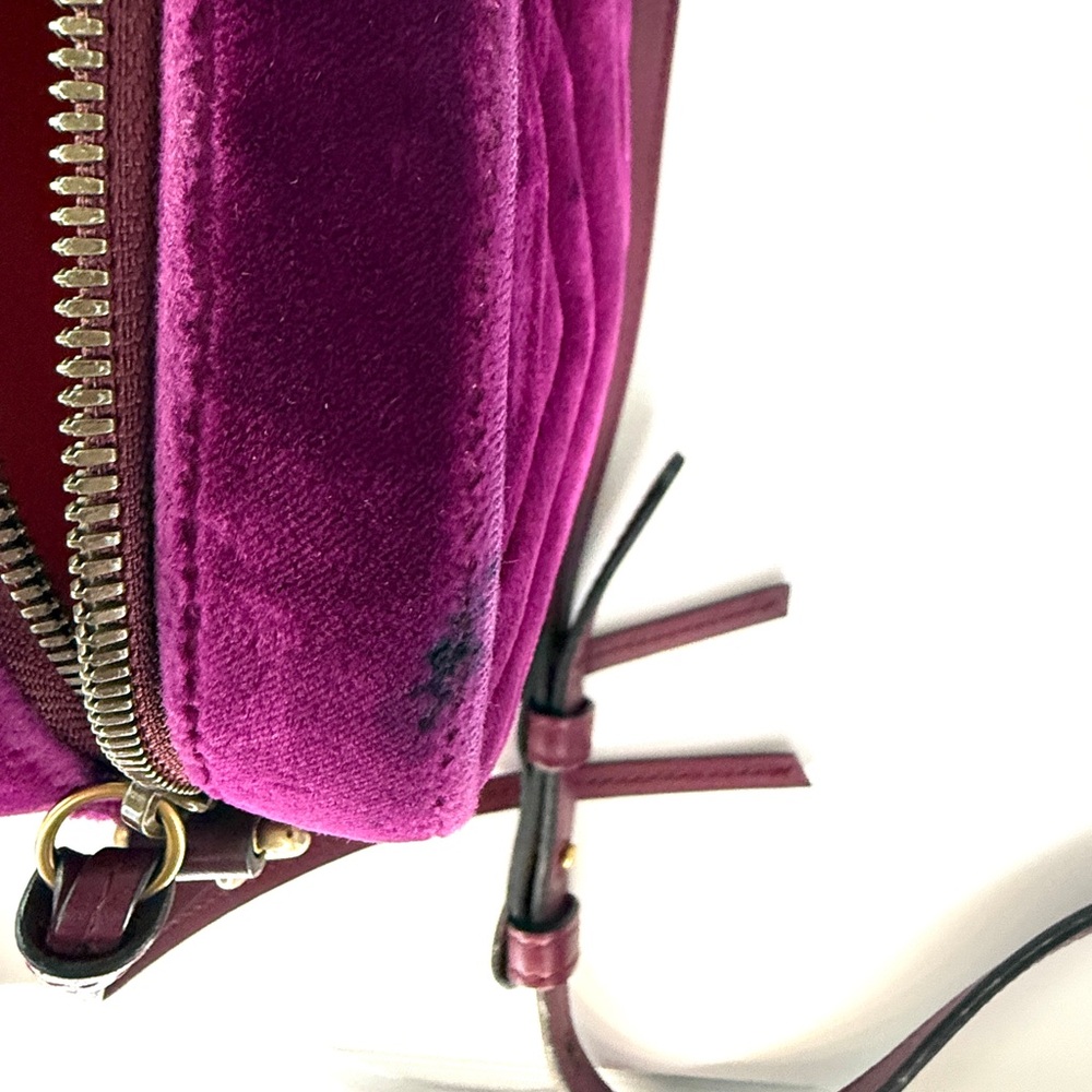 Gucci GG Velvet Marmont Camera Bag, Fuchsia - Picture 7 of 11